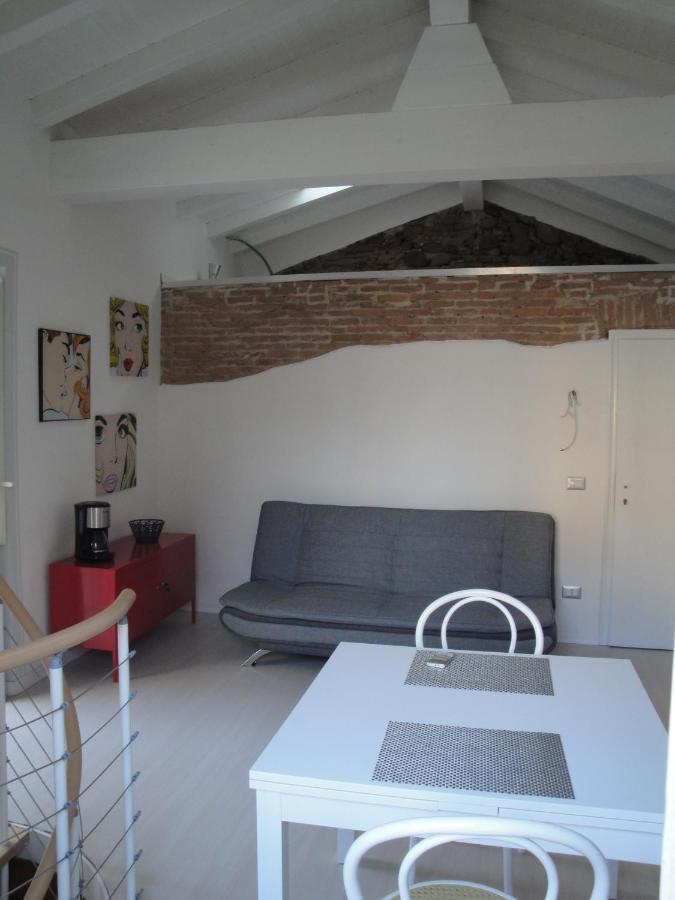 הוילה אינטרה Casa Le Corti מראה חיצוני תמונה