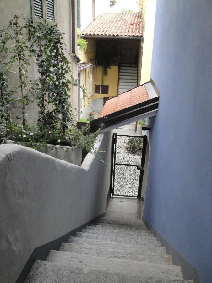 הוילה אינטרה Casa Le Corti מראה חיצוני תמונה