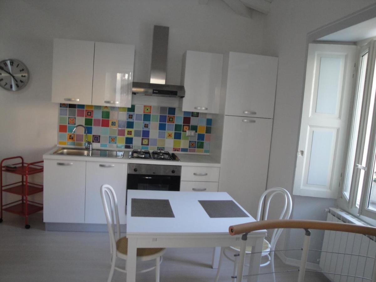 הוילה אינטרה Casa Le Corti מראה חיצוני תמונה